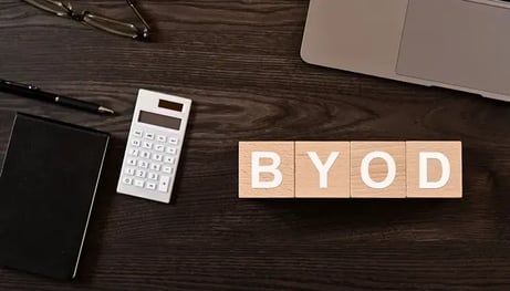 BYOD導入での問題点は? セキュリティ面での適切な対策方法も解説