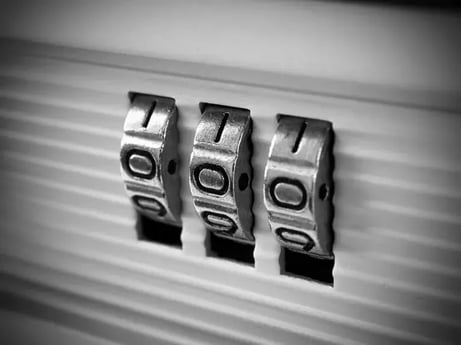 ゼロトラスト認証とは？ クラウド時代の認証の考え方と実現法