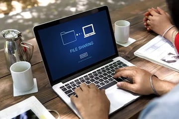 ファイル共有にはどんな方法がある? 安全性確認のポイント