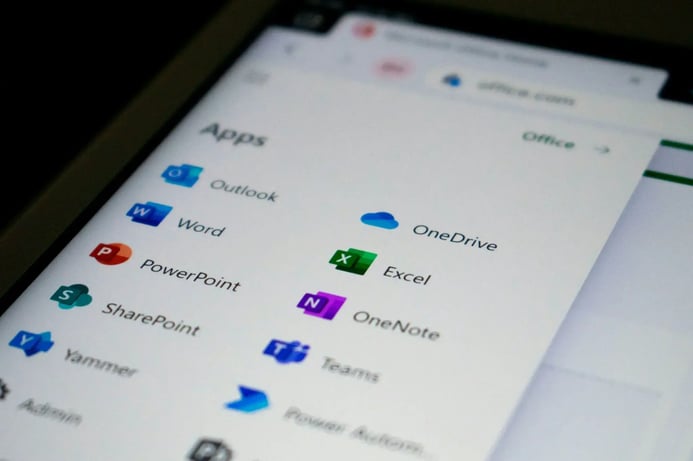 OneDriveを社外に共有する方法を分かりやすく解説