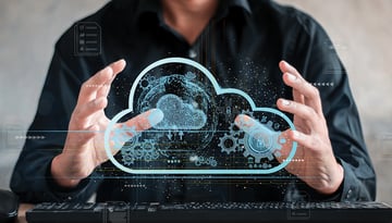 SIEMとSOARの違いと連携のメリット –クラウドセキュリティを最適化する方法を解説–