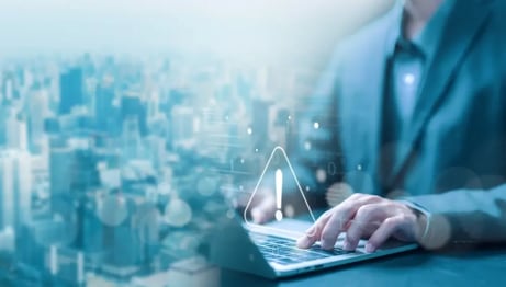 不正のトライアングルとは？概要から事例、対策をわかりやすく解説