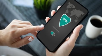 脱VPNとは？ゼロトラストネットワークアクセスとの違いも合わせて解説